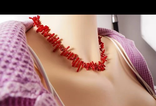 Red coral necklace - coral, real