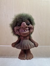 VINTAGE TROLL TROLLS NY FORM