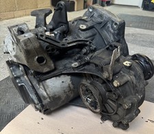 VW CADDY A3 5 SPEED MANUAL GEARBOX 0A4 301 107 L WW06 1.6 TDI 11-14