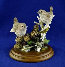 Country Artists - Wrens With Cones & Berries - Figure - 5-1/2" Tall - Perfect