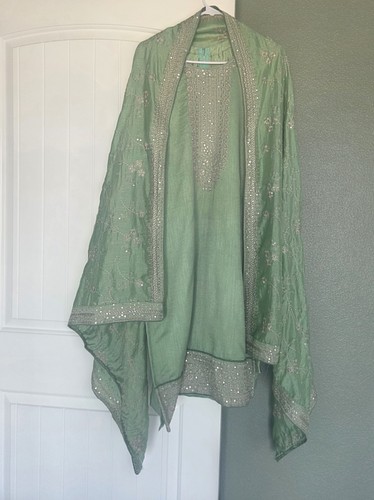 Indian pakistani tradition - pakistani,