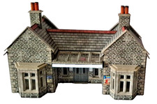 Metcalfe PO315 OO/HO Scale Little Cardleywick Station Preconstructed