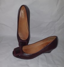 Jones Bootmaker Women's