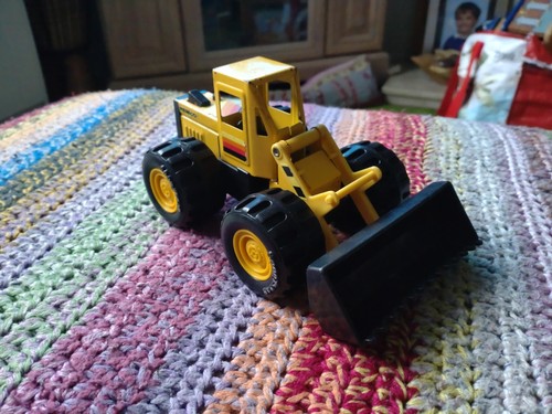 Remco steel tractor survivor - remco,