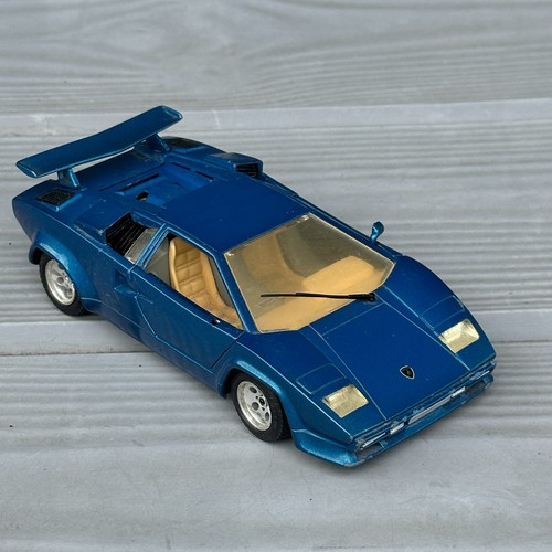 Burago lamborghini countach - burago,