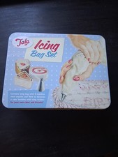 Tala Icing Bag Set with 8