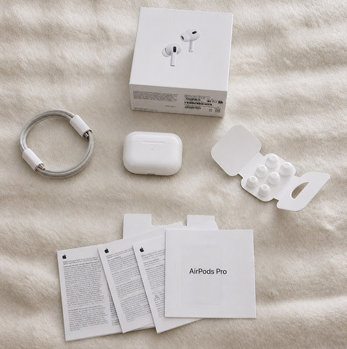Apple airpods pro 2nd gen - 2nd,