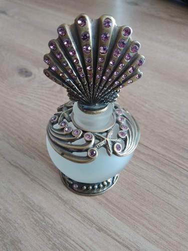 Vintage art nouveau scallop - vintage,