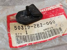 Rubber Reservoir Mount VFR750