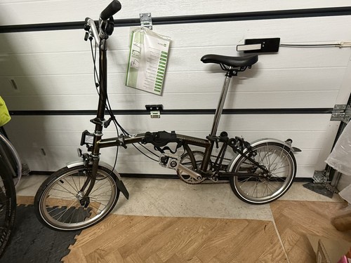 Nearly new brompton bike - bike, in