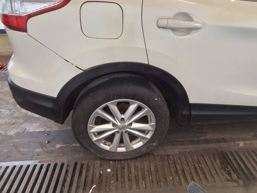 Moulding wheel arch - wheel,