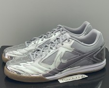 DS Nike Gato LV8 sz12 Metallic