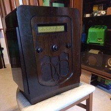 Telsen 470  Valve Radio 1930s