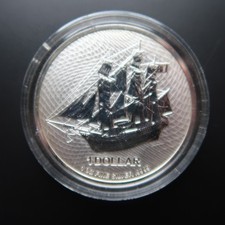 Cook Islands - One Dollars -