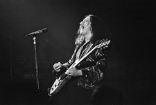  URIAH HEEP ✦ MICK BOX ✦