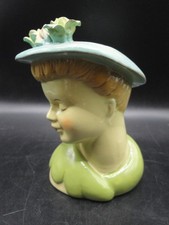Vintage c.1950's Ceramic Lady