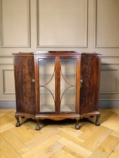 An Antique Style Flame