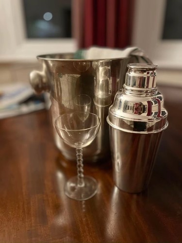 Vintage silver plated art - a,