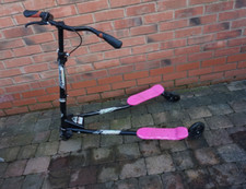 Childrens - Y Flicker - Black & Pink