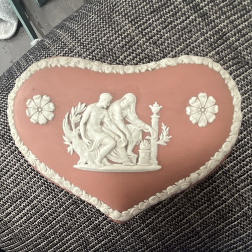 Wedgwood pink jasperware heart - wedgwood,