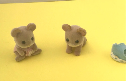 Vintage sylvanian families - sylvanian,