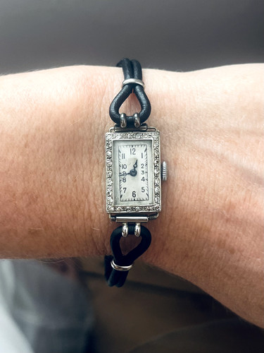 Vintage pre owned 1920s - vintage, pre-owned