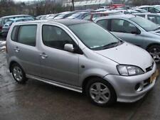 DAIHATSU YRV 2001-2005 O/S Drivers Rear Door Glass Window 213864 