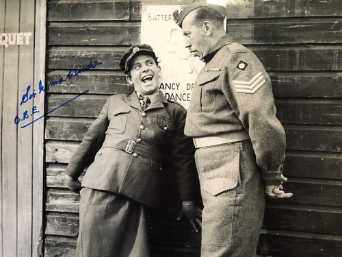 Actor norman wisdom signed - actor,