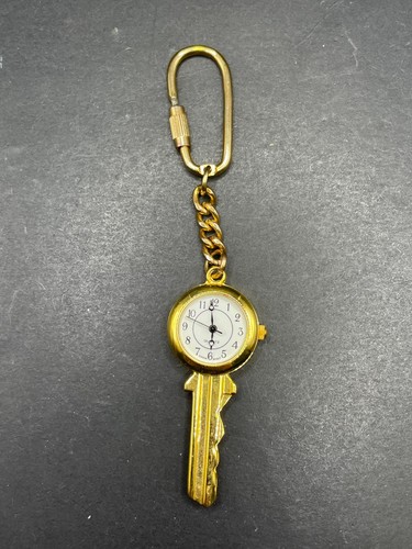 Vintage gold tone key - vintage,