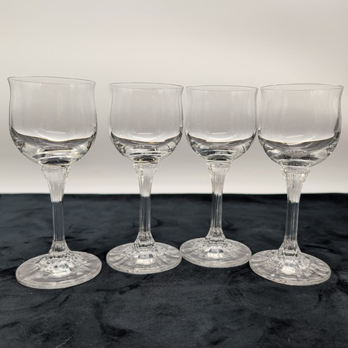 Crystal wine glasses - x4, tulip