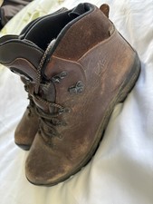 Lomer Men’s Vibram Sole