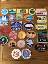 COLLECTION OF 25 VINTAGE