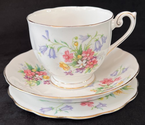 Queen anne china old - queen, country