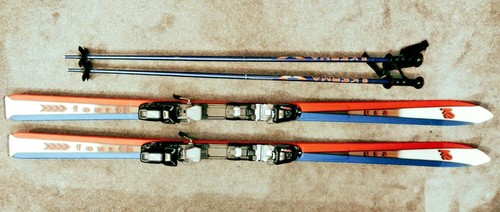 Four 168cm skis marker - 68,