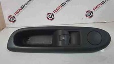 Renault Clio MK2 2001-2006 Passenger NSF Front Door Handle Switch Panel