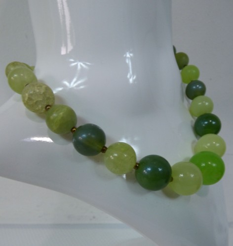 Monet green bead necklace - bead,