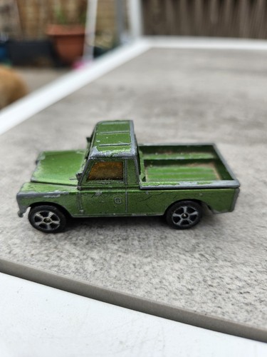 Corgi juniors land rover whizz - land,