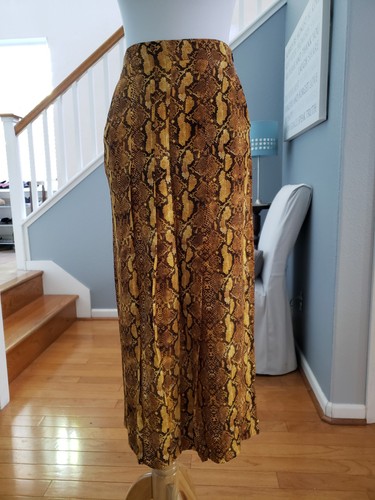 Nwt zara woman snakeskin - -,
