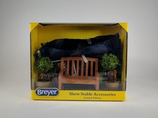 Breyer Traditional 1:9 Scale - Show Stable Accessories (2073)