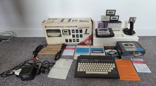 Commodore plus computer - commodore, 4