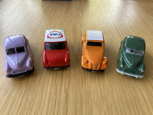 Four corgi classic collection - corgi,