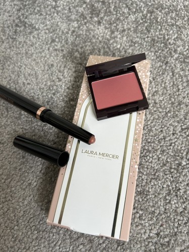Laura mercier evening - laura,