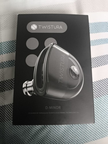 Twistura minor ear - twistura,
