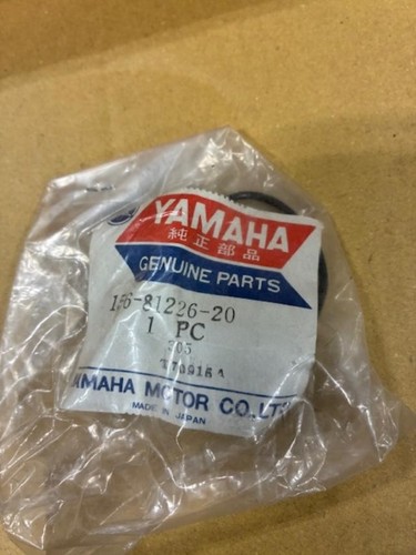 New nos yamaha condenser - nos,