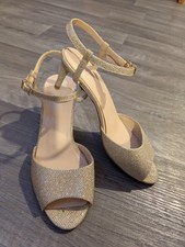 Ladies kitten heel sandals