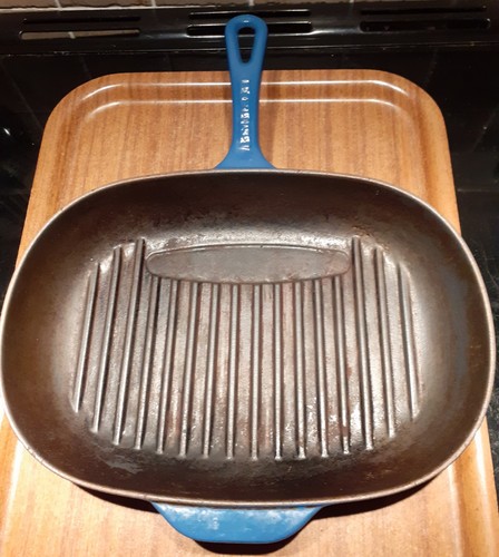 Creuset cast iron - cast,