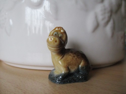Whimsies wade flintstones - wade, ~