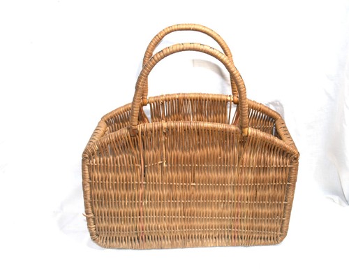Vintage solid framed wicker - solid,