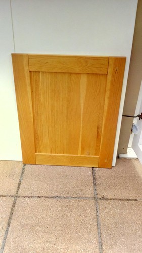 Solid light oak - solid, shaker