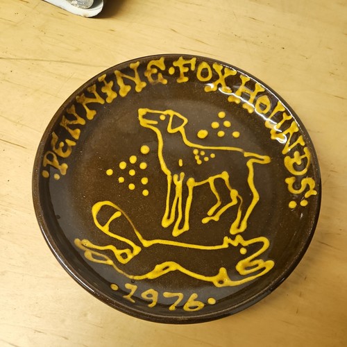 Large studio pottery slipware - studio,
